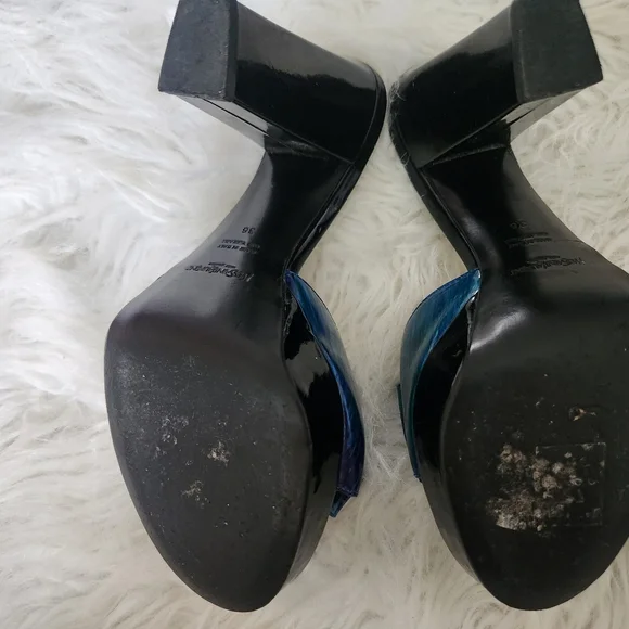 YSL Blue Bow Heels - Picture 6 of 9